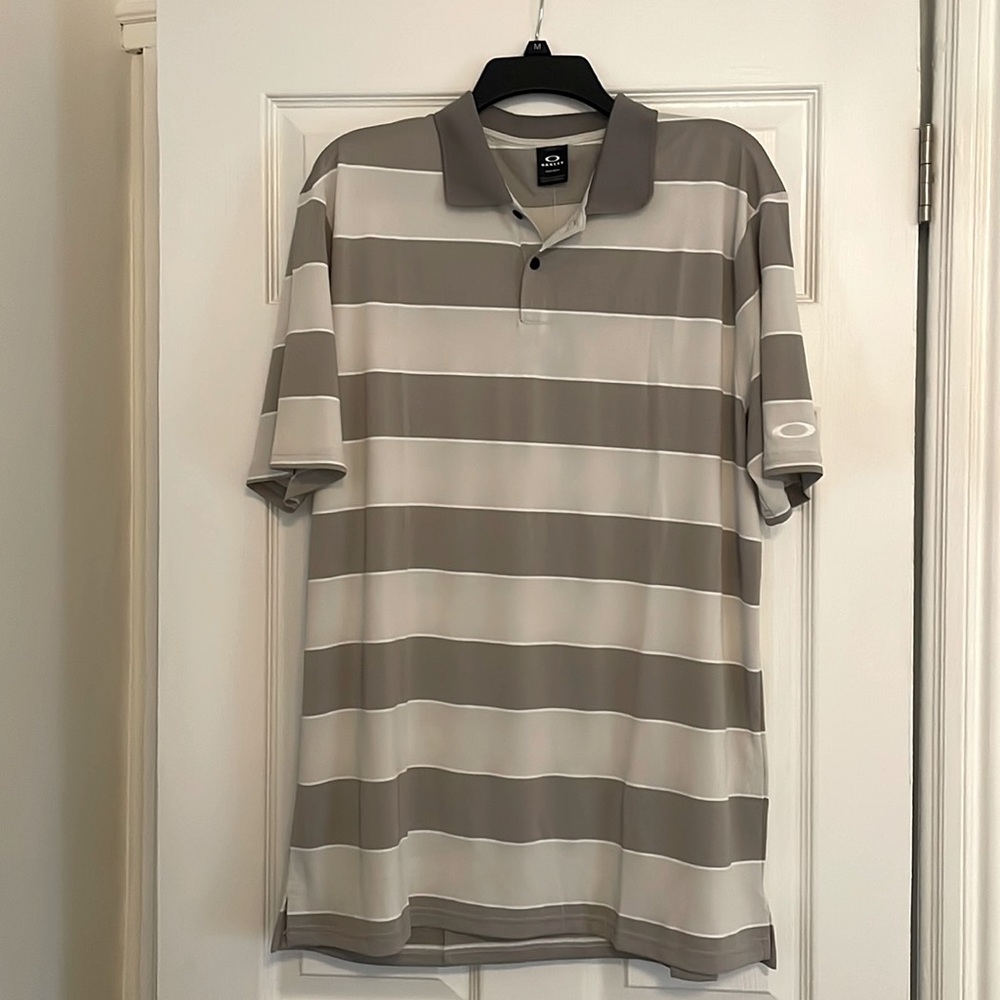 NWT Oakley Golf Shirt
